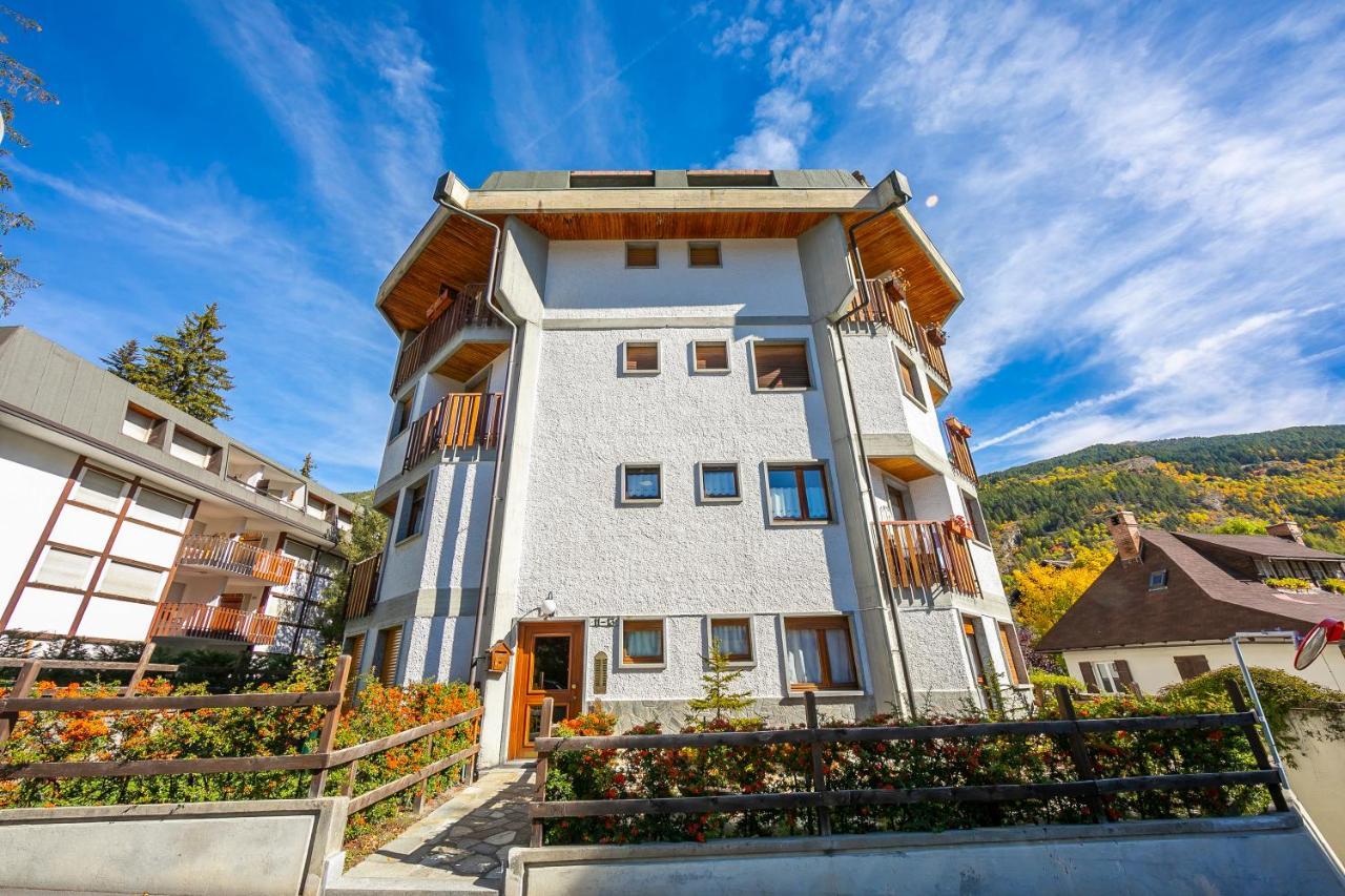 Il Rododendro City Center - Happy Rentals Bardonecchia Esterno foto