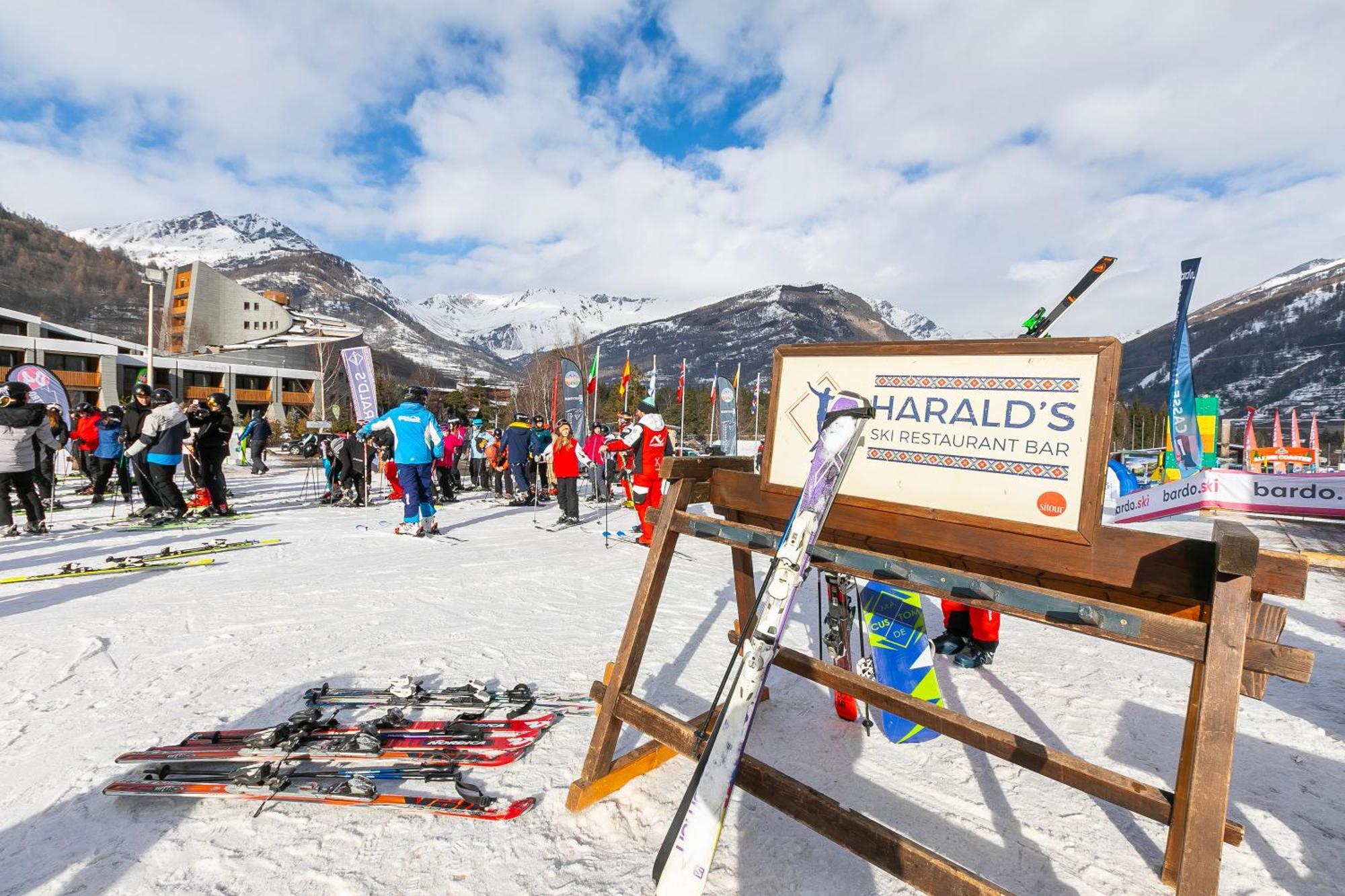 Il Rododendro City Center - Happy Rentals Bardonecchia Esterno foto