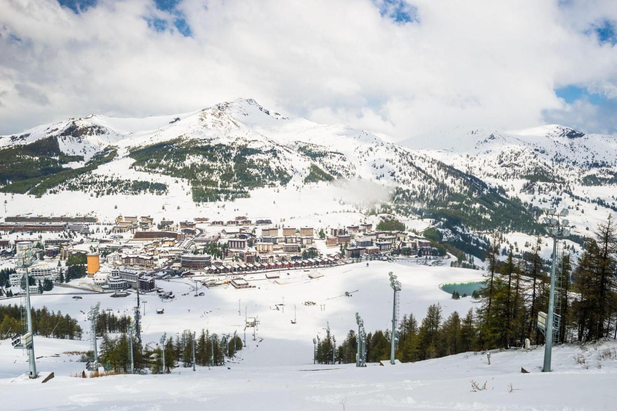 Il Rododendro City Center - Happy Rentals Bardonecchia Esterno foto